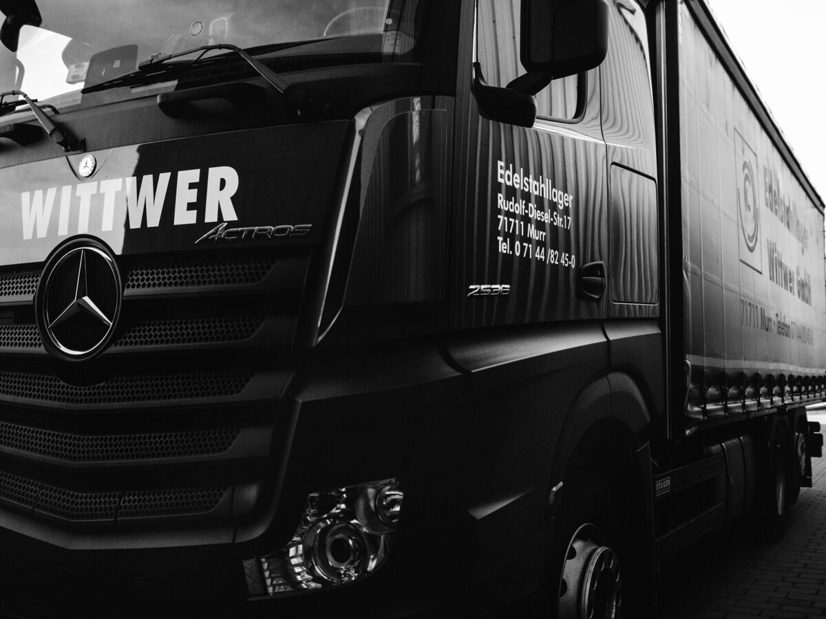Wittwer Mercedes-Benz Actros mit Firmenbeschriftung